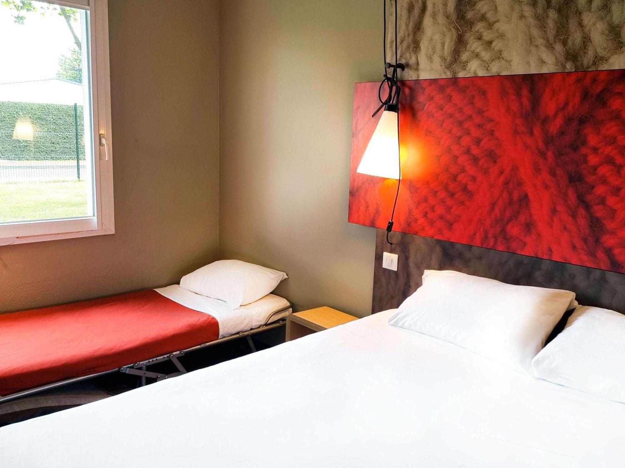 Ibis Caen Porte De Bretagne Bretteville-sur-Odon Eksteriør billede